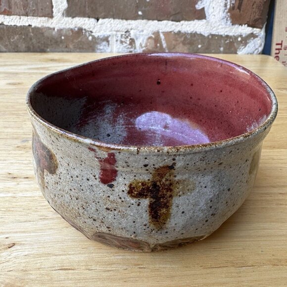 Empty Bowls‎ Art Pottery Bowl Red Beige Cross Motif Speckled 4.5" x 2.75" Signed - Picture 3 of 13